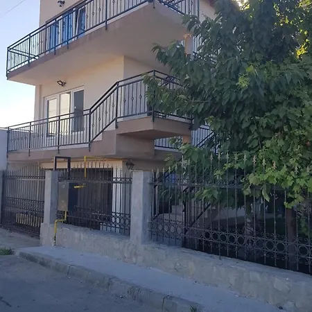 Vila Porto *